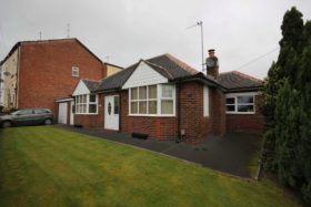 2 bedroom Detached t...